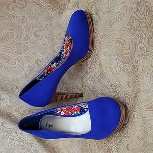 Blue faux suede size 13 heels